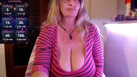 JennaDeluxe stripchat stream image, 18.01.2026 07:30