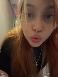 YunoRose_ stripchat stream image