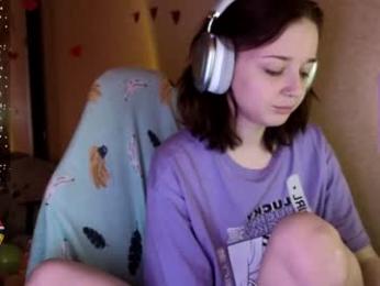 queen_kitty1818 chaturbate stream image, 15.02.2026 08:20