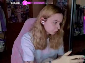 queen_kitty1818 chaturbate stream image, 07.03.2025 04:50