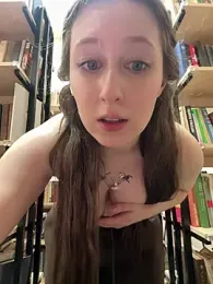 FroggyAnna stripchat stream image