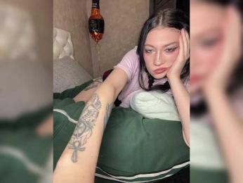 LuckyStar bongacams stream image