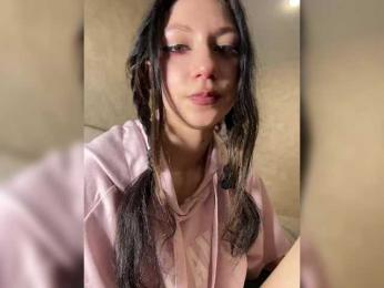 LuckyStar bongacams stream image