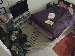 voyeurcam-hornyhostel-01 camsoda stream image