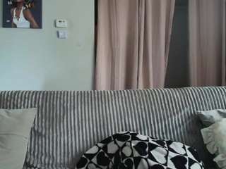 sexiiimamiii23 camsoda stream image