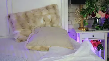 EmillyBronte stripchat stream image