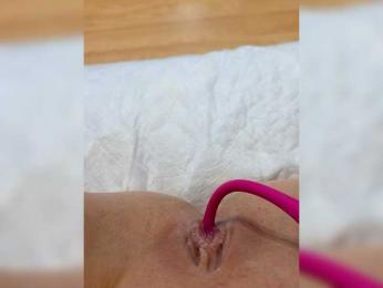 Fox-sexi bongacams stream image