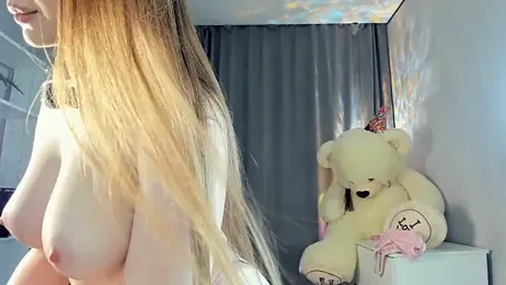 BelleDream stripchat stream image