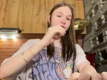 nloraaa chaturbate stream image