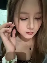 yuki_june stripchat stream image, 20.05.2026 07:30