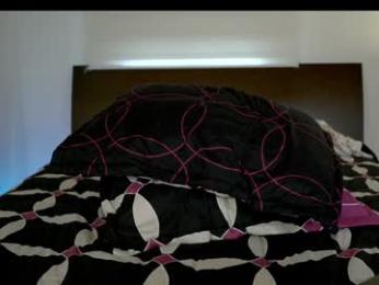 kellytesh chaturbate stream image, 19.03.2025 18:20