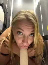 Sweet___Emily stripchat stream image, 23.03.2025 10:10