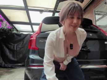 vanandjuani chaturbate stream image