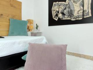 Juliana Saenz flirt4free stream image, 09.04.2025 04:20