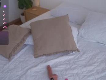 rebeccastonee chaturbate stream image, 23.04.2025 19:10