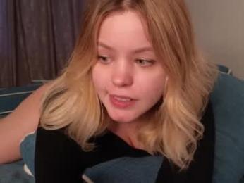 dianaholiday chaturbate stream image, 26.04.2025 14:00