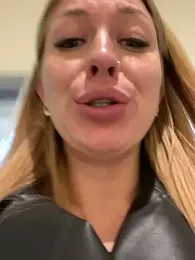 Sweet___Emily stripchat stream image, 27.04.2025 13:50