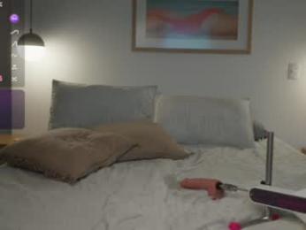 rebeccastonee chaturbate stream image, 30.04.2025 19:10