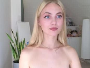 brilliantvictoria chaturbate stream image, 01.05.2025 08:40
