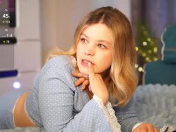 dianaholiday chaturbate stream image, 16.05.2025 16:00